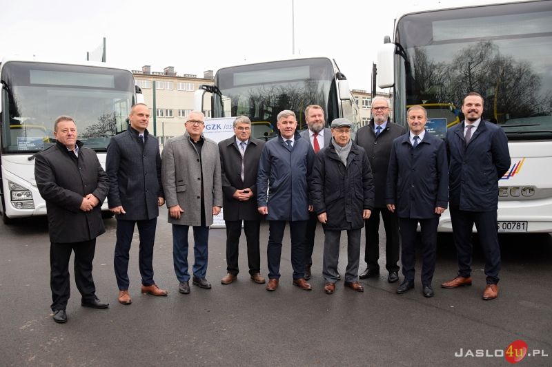 Nowe autobusy dla PGZK Jasiel