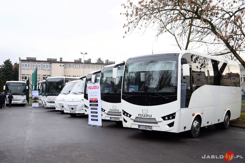 Nowe autobusy dla PGZK Jasiel