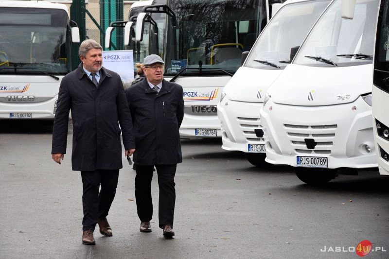 Nowe autobusy dla PGZK Jasiel