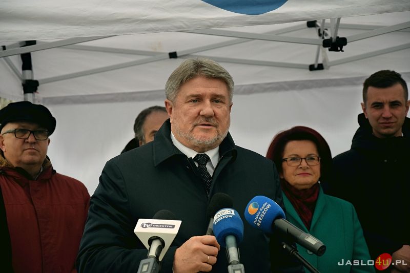 Odbiór zadania: „Budowa lewostronnego obwałowania rzeki Ropy"