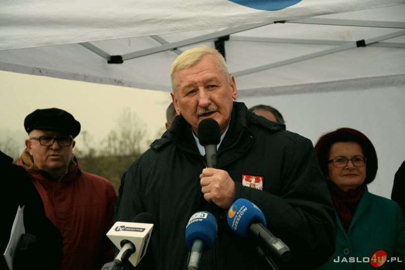 Odbiór zadania: „Budowa lewostronnego obwałowania rzeki Ropy"