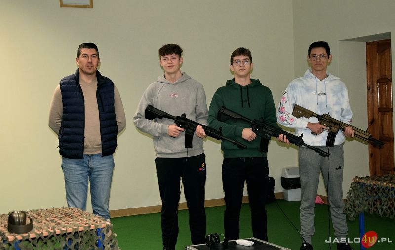 I Powiatowy Turniej Strzelecki w Nowym Żmigrodzie