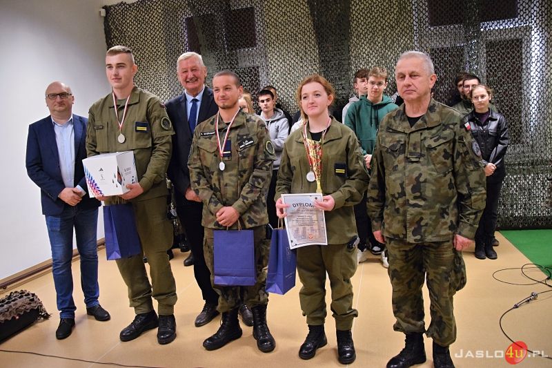 I Powiatowy Turniej Strzelecki w Nowym Żmigrodzie