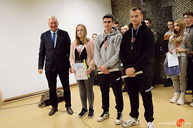 I Powiatowy Turniej Strzelecki w Nowym Żmigrodzie