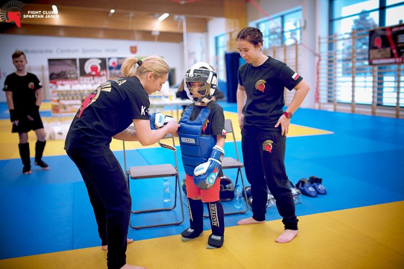 II Mikołajkowy Turniej Sparingowy Kickboxing