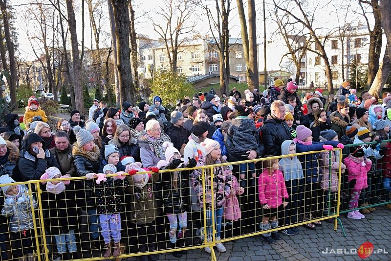 Mikołaj wręczył prezenty jasielskim dzieciom