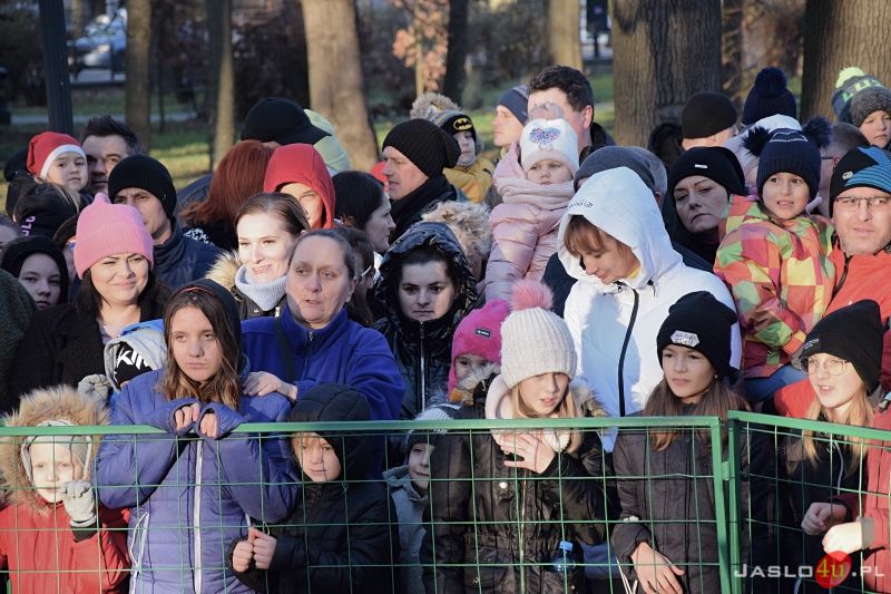 Mikołaj wręczył prezenty jasielskim dzieciom