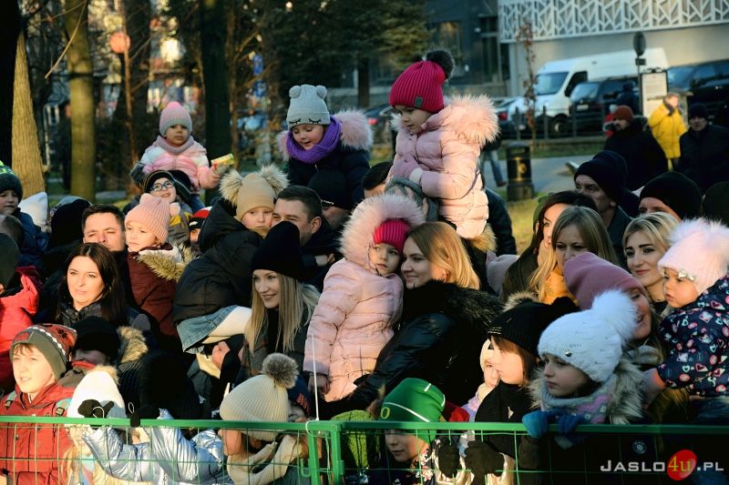 Mikołaj wręczył prezenty jasielskim dzieciom