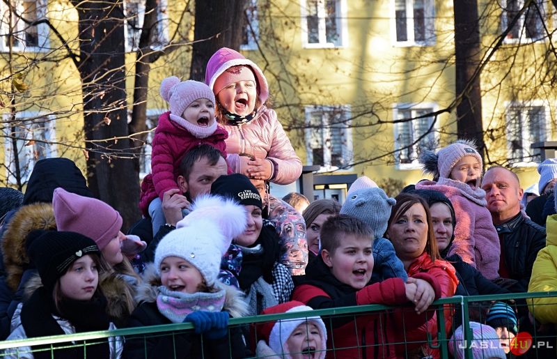 Mikołaj wręczył prezenty jasielskim dzieciom
