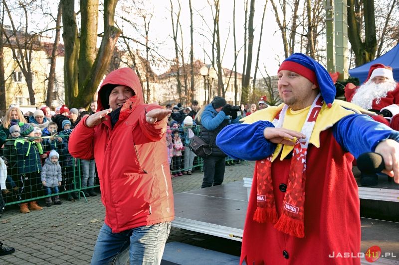 Mikołaj wręczył prezenty jasielskim dzieciom