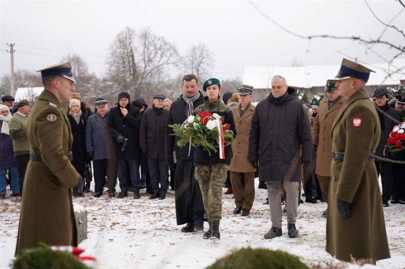 Obchody 155. Rocznicy Urodzin Józefa Piłsudskiego na Litwie z udziałem kołaczyckich Strzelców
