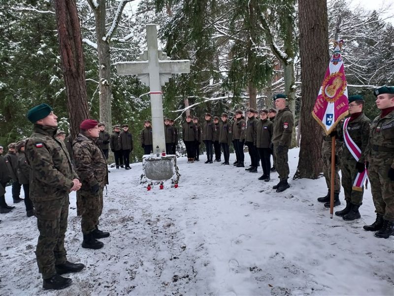Obchody 155. Rocznicy Urodzin Józefa Piłsudskiego na Litwie z udziałem kołaczyckich Strzelców