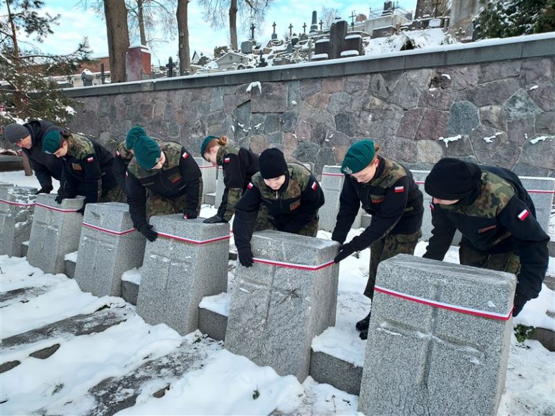 Obchody 155. Rocznicy Urodzin Józefa Piłsudskiego na Litwie z udziałem kołaczyckich Strzelców