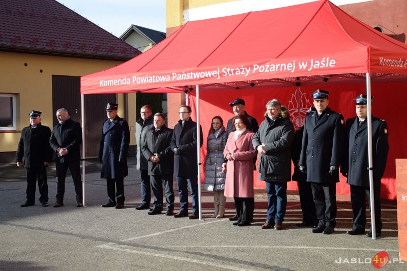 Prezentacja samochodów i wyposażenia pozyskanego przez KP PSP w Jaśle w 2022 r.