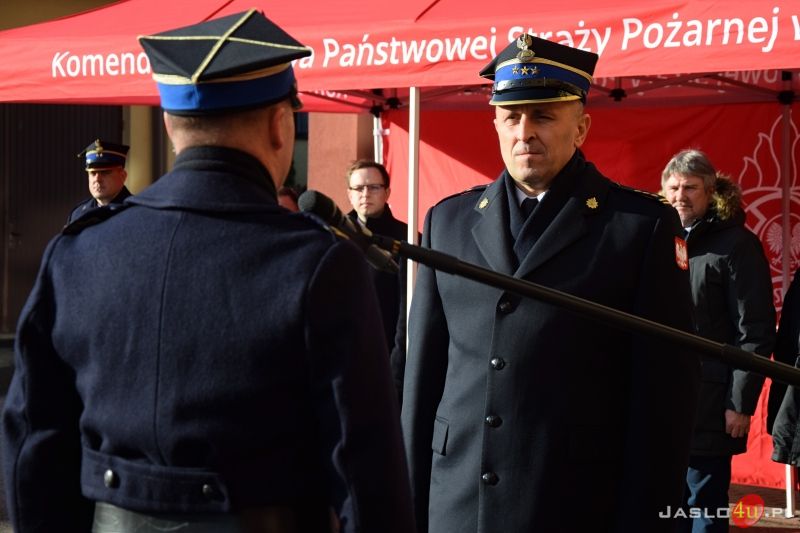 Prezentacja samochodów i wyposażenia pozyskanego przez KP PSP w Jaśle w 2022 r.