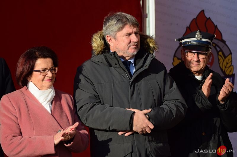 Prezentacja samochodów i wyposażenia pozyskanego przez KP PSP w Jaśle w 2022 r.
