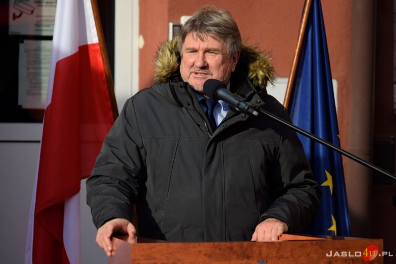 Prezentacja samochodów i wyposażenia pozyskanego przez KP PSP w Jaśle w 2022 r.