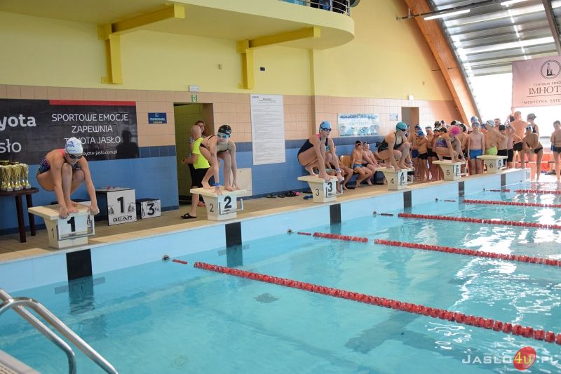 XX Mistrzostwa Polski w Pływaniu Family Cup Jasło 2022