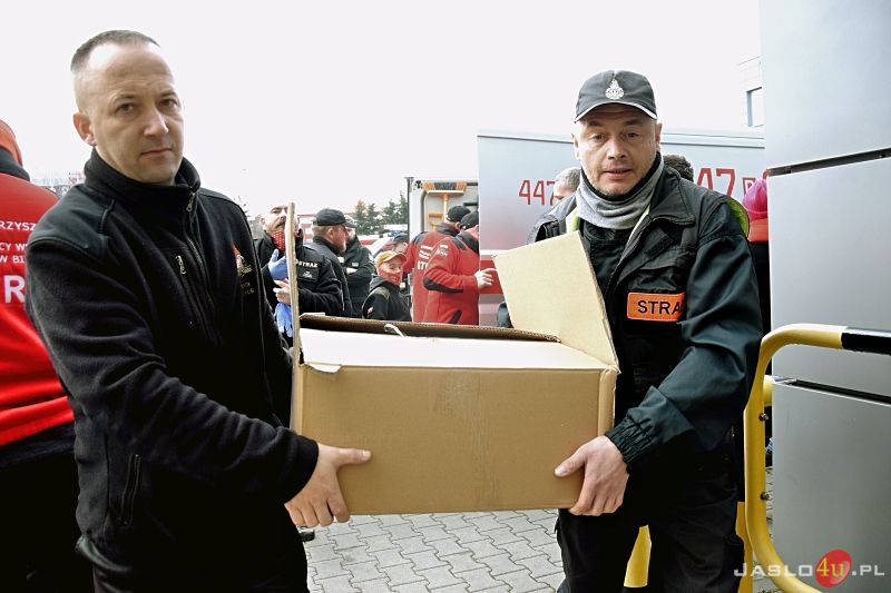 6. edycja akcji  „Paczka dla Dzieciaka na Święta od Strażaka”