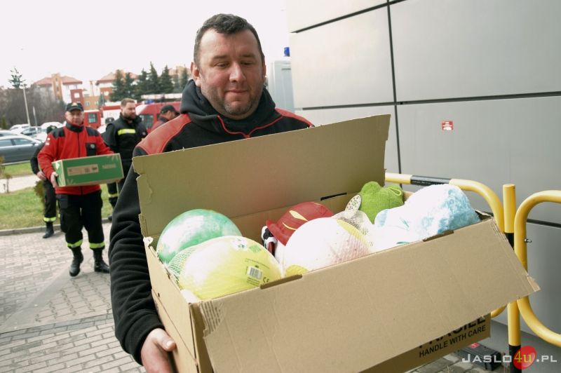 6. edycja akcji  „Paczka dla Dzieciaka na Święta od Strażaka”