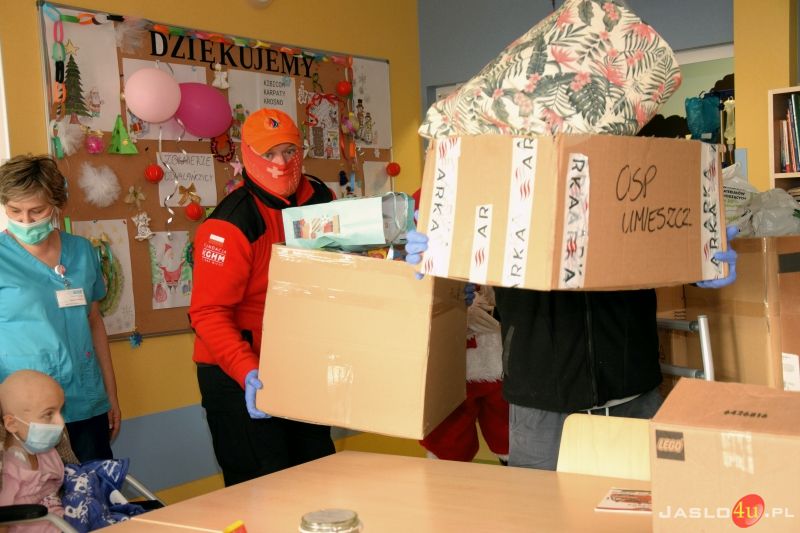 6. edycja akcji  „Paczka dla Dzieciaka na Święta od Strażaka”