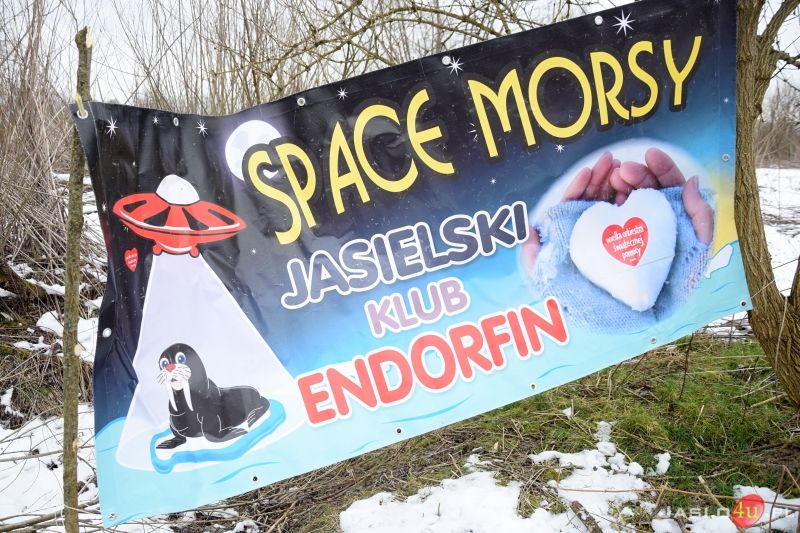 Space Morsy - Jasielski Klub Endorfin morsują dla WOŚP