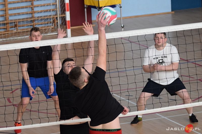II Gminny Turniej Piłki Siatkowej Drużyn OSP o Puchar Wójta Gminy Tarnowiec 2023