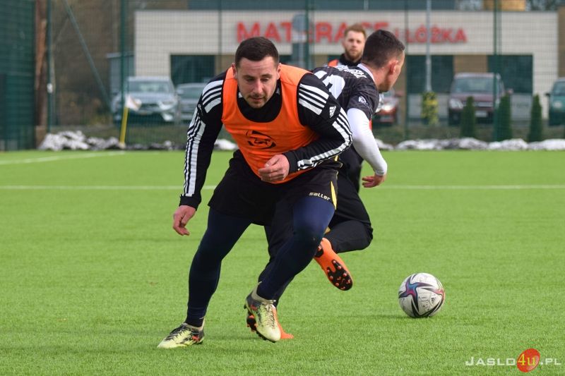 Mecz sparingowy JKS Czarni 1910 Jasło - OKS Markiewicza Krosno 2:0