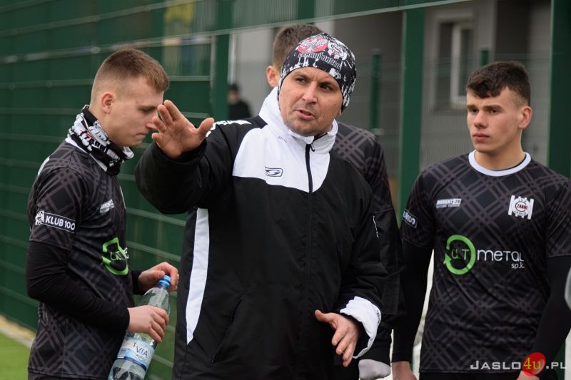 Mecz sparingowy JKS Czarni 1910 Jasło - OKS Markiewicza Krosno 2:0