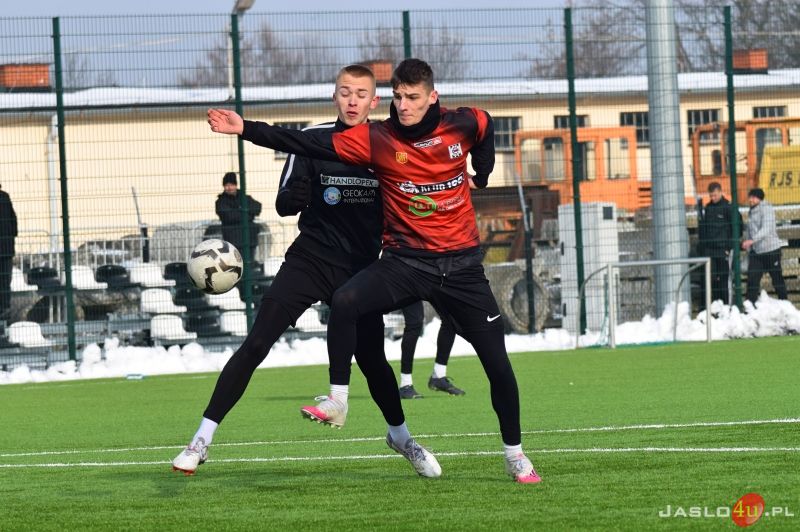 Mecz sparingowy JKS Czarni 1910 Jasło - Resovia II Rzeszów 1:2