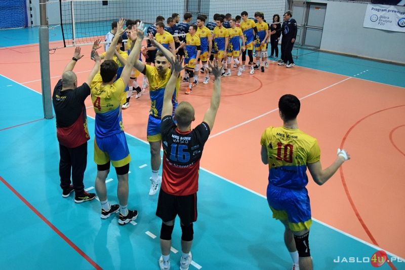 MKS "GAMRAT-MOSiR" Jasło - MKS Andrychów (1:3)