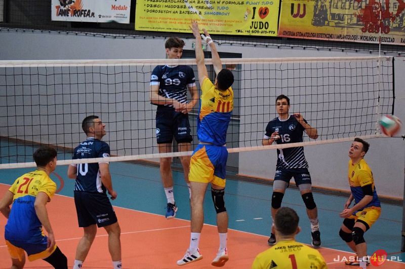MKS "GAMRAT-MOSiR" Jasło - MKS Andrychów (1:3)