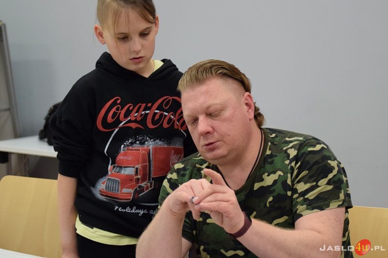 Warsztaty modelarstwa redukcyjnego w MBP w Jaśle