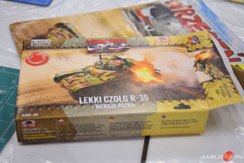 Warsztaty modelarstwa redukcyjnego w MBP w Jaśle