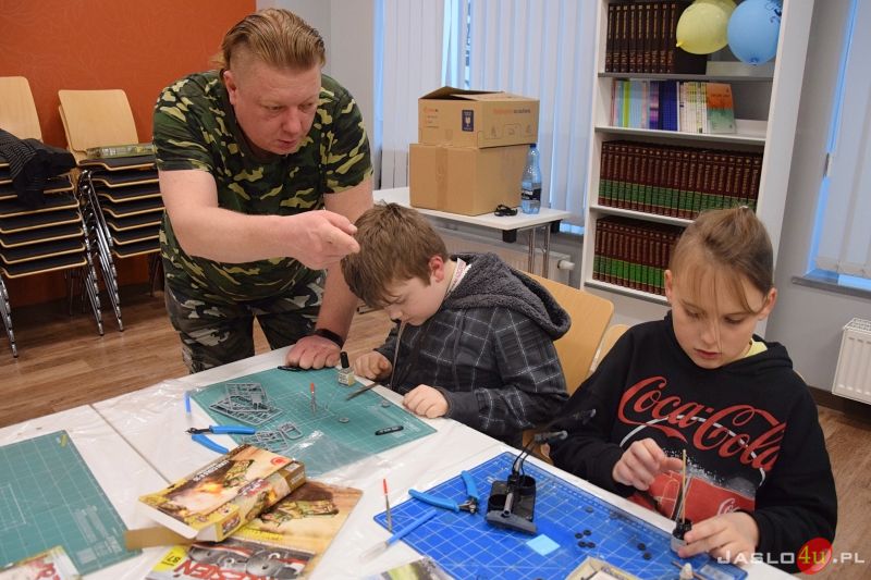 Warsztaty modelarstwa redukcyjnego w MBP w Jaśle