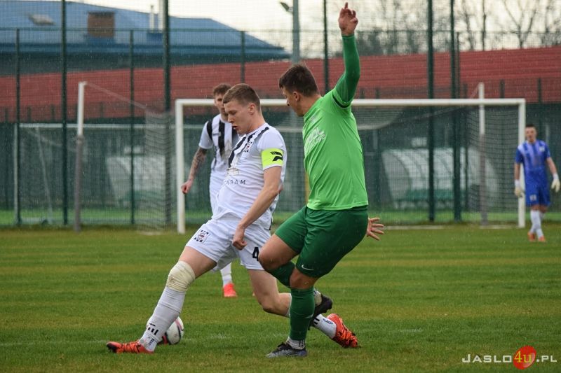 Mecz JKS Czarni 1910 Jasło - GKS Zamczysko Odrzykoń 2:2