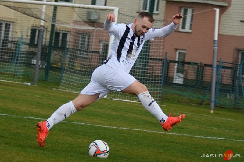 Mecz JKS Czarni 1910 Jasło - GKS Zamczysko Odrzykoń 2:2