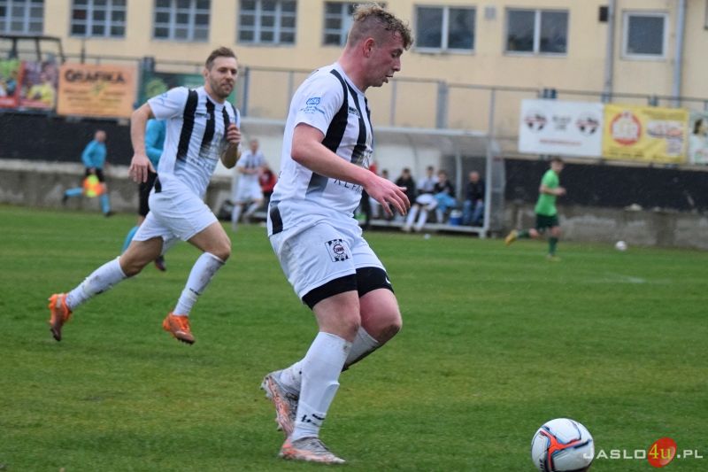 Mecz JKS Czarni 1910 Jasło - GKS Zamczysko Odrzykoń 2:2