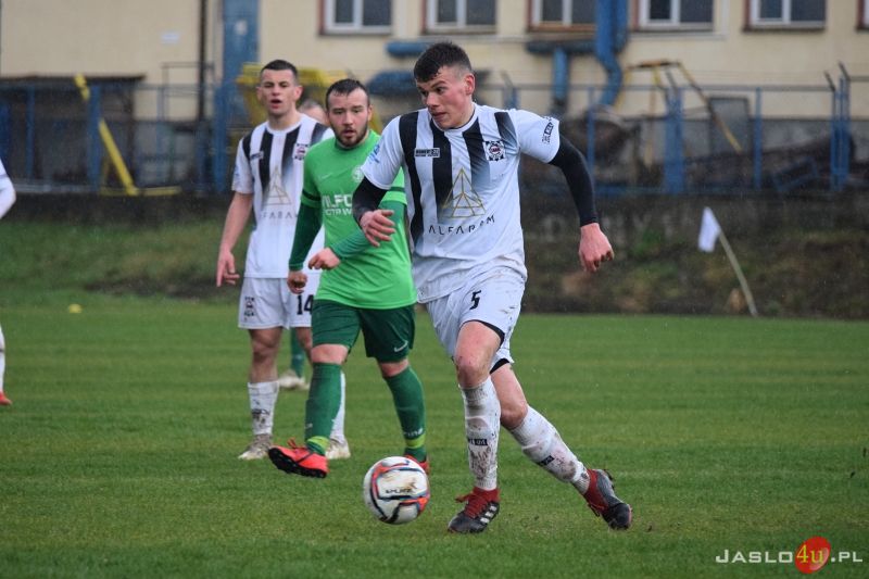 Mecz JKS Czarni 1910 Jasło - GKS Zamczysko Odrzykoń 2:2