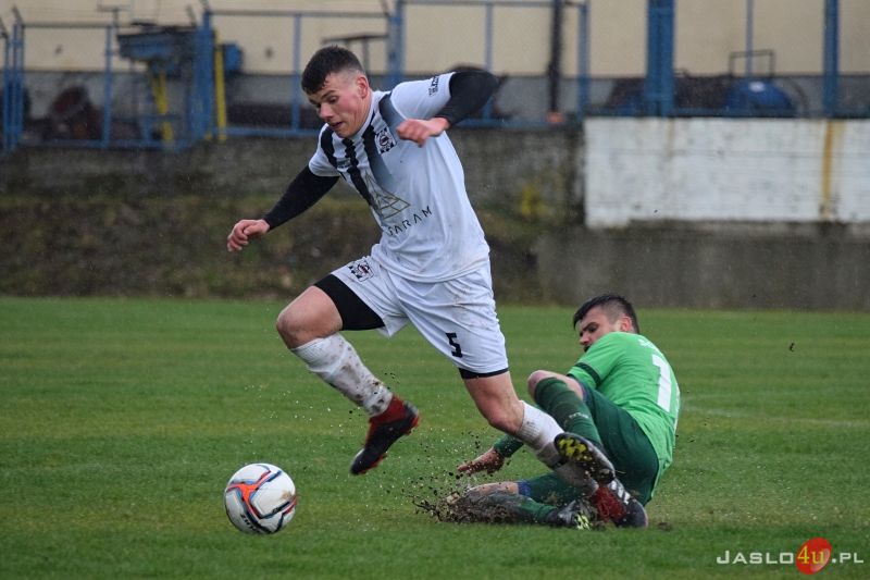 Mecz JKS Czarni 1910 Jasło - GKS Zamczysko Odrzykoń 2:2