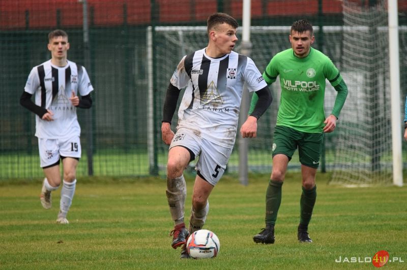 Mecz JKS Czarni 1910 Jasło - GKS Zamczysko Odrzykoń 2:2