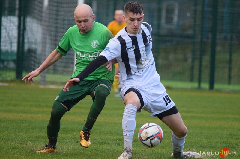 Mecz JKS Czarni 1910 Jasło - GKS Zamczysko Odrzykoń 2:2