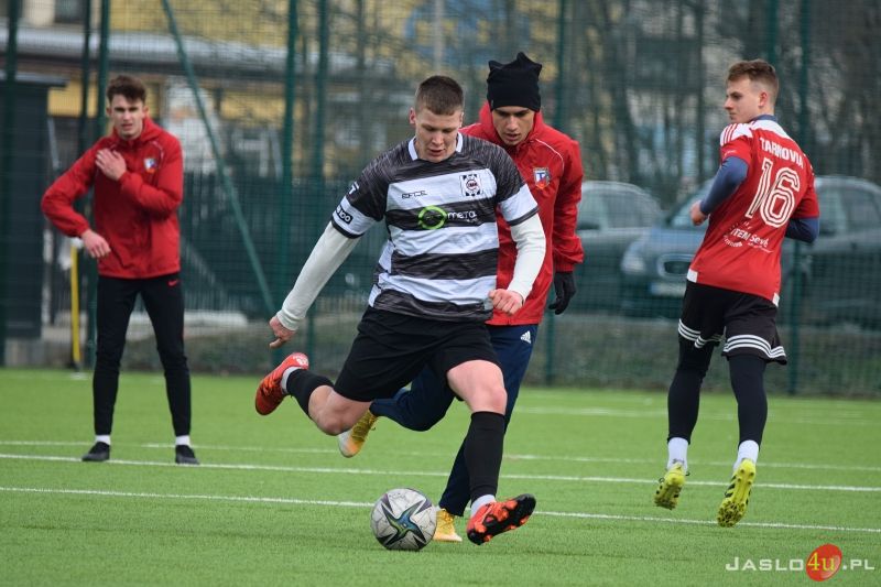 Mecz sparingowy JKS Czarni 1910 Jasło - MKS Tarnovia Tarnów 5:5
