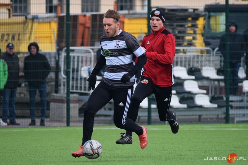Mecz sparingowy JKS Czarni 1910 Jasło - MKS Tarnovia Tarnów 5:5