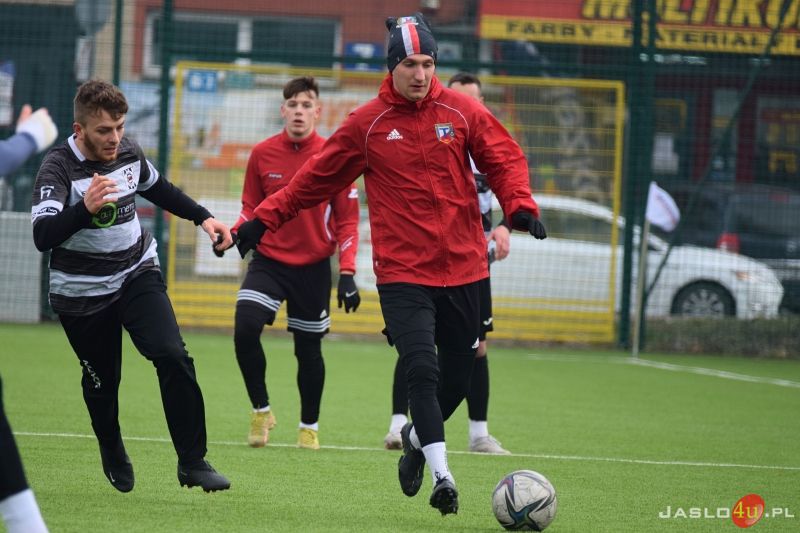 Mecz sparingowy JKS Czarni 1910 Jasło - MKS Tarnovia Tarnów 5:5