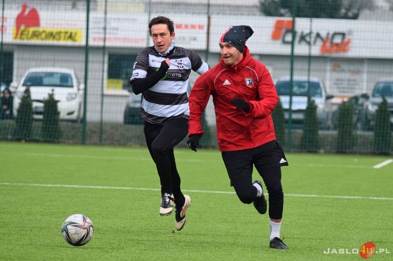 Mecz sparingowy JKS Czarni 1910 Jasło - MKS Tarnovia Tarnów 5:5