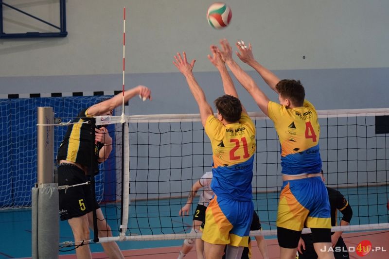 MKS "GAMRAT-MOSiR" Jasło - TKS Tychy (1:3)