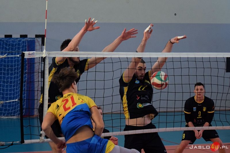 MKS "GAMRAT-MOSiR" Jasło - TKS Tychy (1:3)