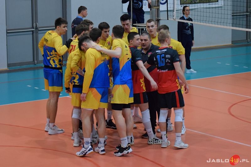 MKS "GAMRAT-MOSiR" Jasło - TKS Tychy (1:3)