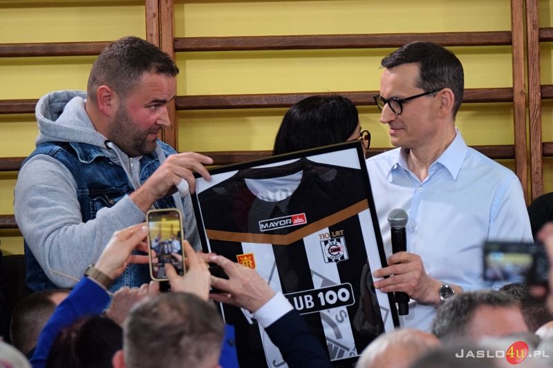 Wizyta premiera Mateusza Morawieckiego w Jaśle - inauguracja kampanii wyborczej PiS